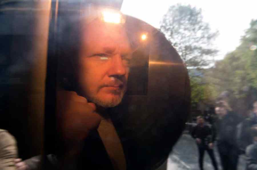 usa assange 01.05.2019 2877f6a0-747b-4c60-8db2-49ae7e6c3ade-EPA_BRITAIN_WIKILEAKS_ASSANGE