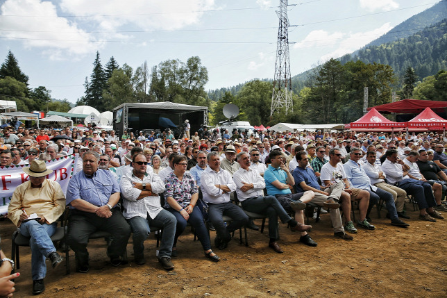 HONGRIE 20160723resztvevok-a-27-balvanyosi-nyari1