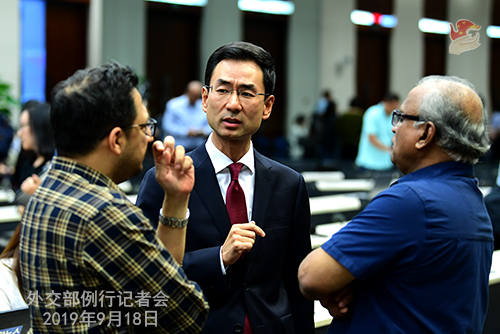 CHINE 11 Conférence de presse du 18 septembre 2019 tenue par le porte-parole du Ministère des Affaires étrangères Geng Shuang W020190923383763881244