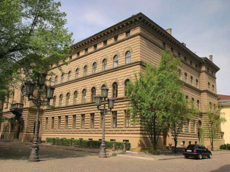 LETTONIE la session du Parlement de Riga du 22 août150c9baf-0d39-437a-a299-f9b57cc07e8d_800x600