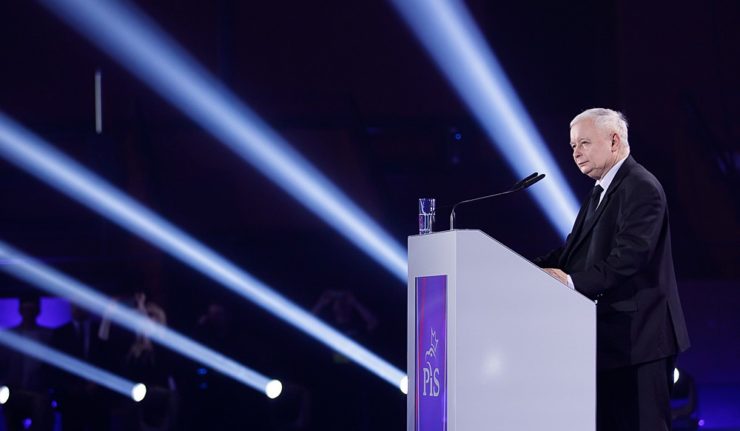 POLOGNE kaczynski-fb-pis-740x431