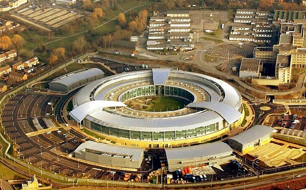 ANGLETERRE Siège du Global Communications Headquarters (GCHQ), les grandes oreilles de la Reine d’Angleterre. gchq_2597230b-063db
