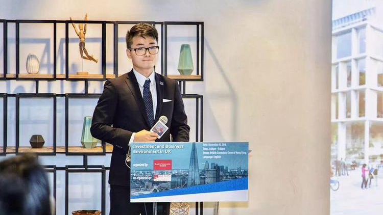 chine a arrêté en août dernier Simon Cheng, b7f6c5ca-5b6b-4fe2-a523-bed7d9411db9