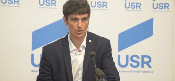 roumanie Adrian Dohotaru dohotaru_44001800