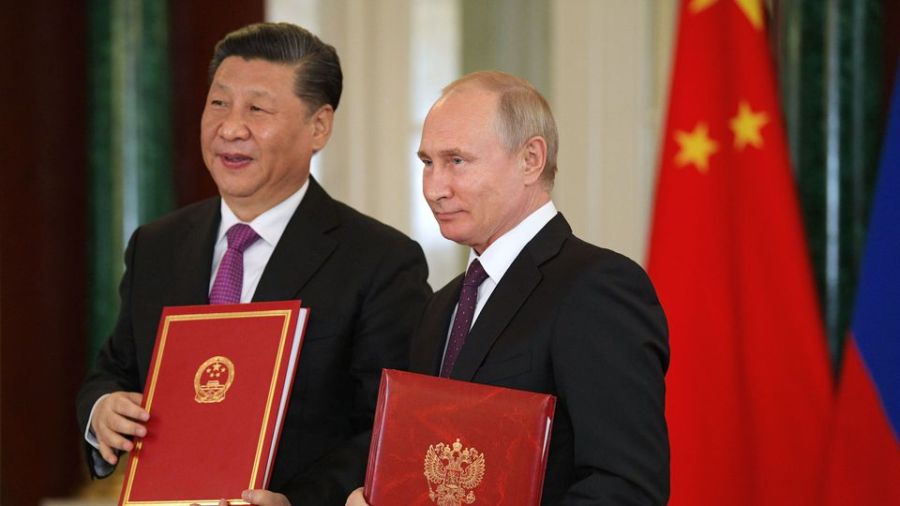 RUSSIE CHINE le-president-russe-vladimir-poutine-d-et-son-homologue-chinois-xi-jinping-le-5-juin-2019-a-saint-petersbourg_6187440