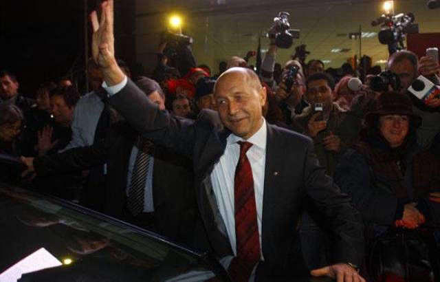 640x410_president-roumain-traian-basescu-dimanche-6-decembre-2009