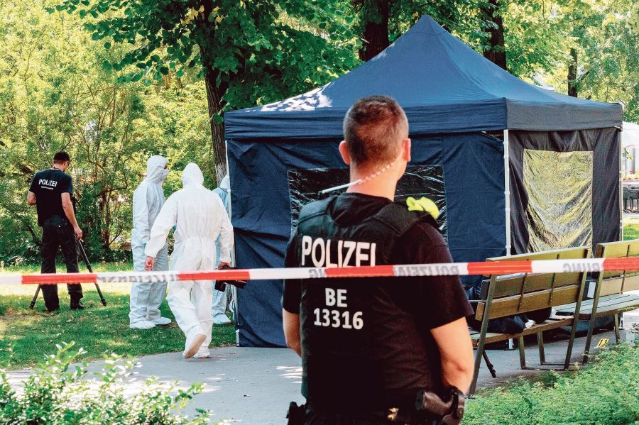 FILES-GERMANY-RUSSIA-MURDER-INVESTIGATION-EXPULSION
