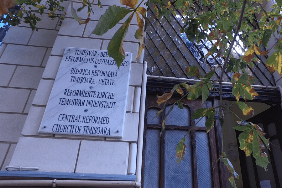 ROUMANIE 3 László Tőkés 2-entrée