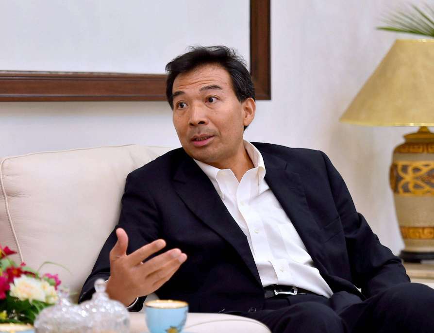 Ambassadeur chinois Luo Zhaohui image