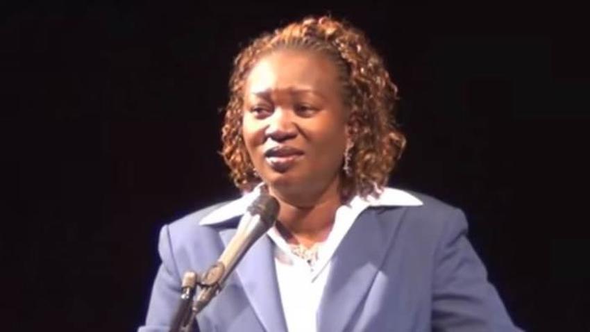 Awut Deng Acuil 16x9