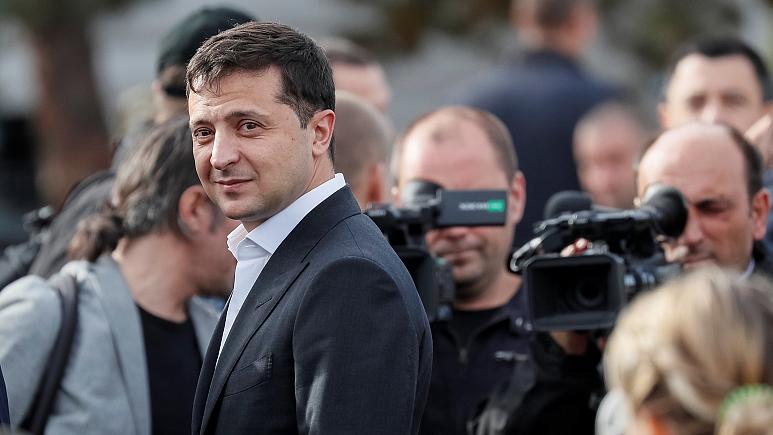 UKRAINE Vladimir Zelenski 773x435_nbc-191030-volodymyr-zelenskiy-al-0955_9b1ed70c5bd67c7a2708babfbe67cfcf