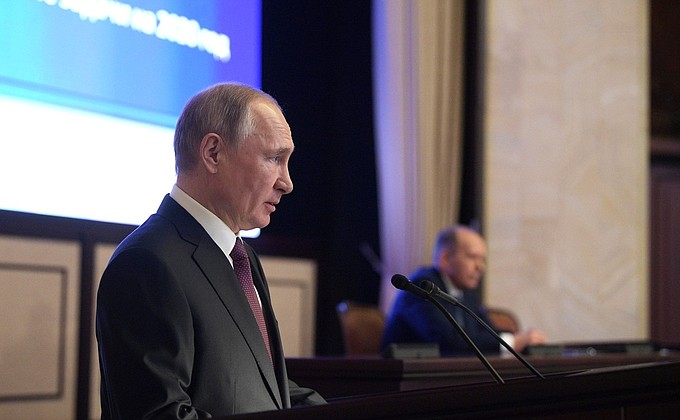 President Russe wY7ZXaBPVrtLQv12dO3OfPtuY8yA8KsP