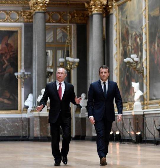 RUSSIE V.POUTINE N°4 m121904-5