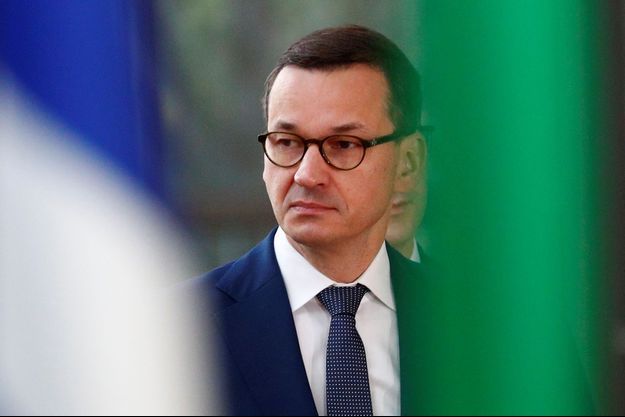 Varsovie-repond-aux-propos-injustes-de-Macron-sur-sa-politique-energetique