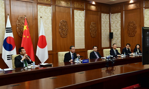 CHINE COREE JAPON ... VIDEO CONFERENCE WANG YI 20 MARS 2020 W020200323386167797199