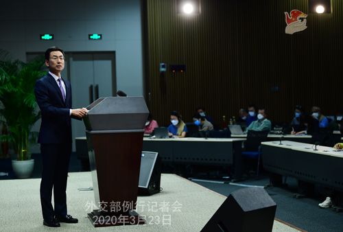CHINE N° 1 Conférence de presse du 23 mars 2020 tenue par le Porte-parole du Ministère des Affaires étrangères Geng Shuang W020200326586258490370