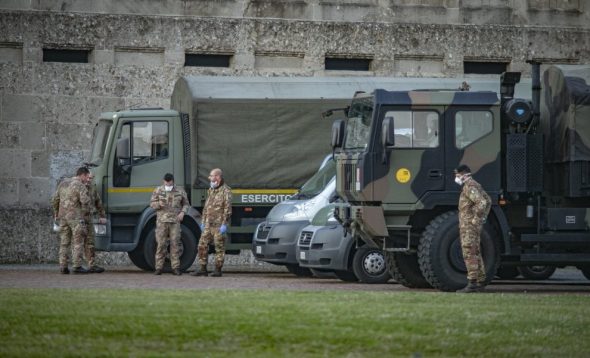 ITALIE PH 11 La Repubblica 14-590x358