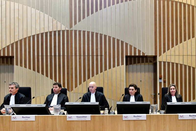 Les juges chargés du procès du crash du vol MH17 aux Pays-Bas, hier. Piroschka Van De Wouw-Reuters 181173_140108