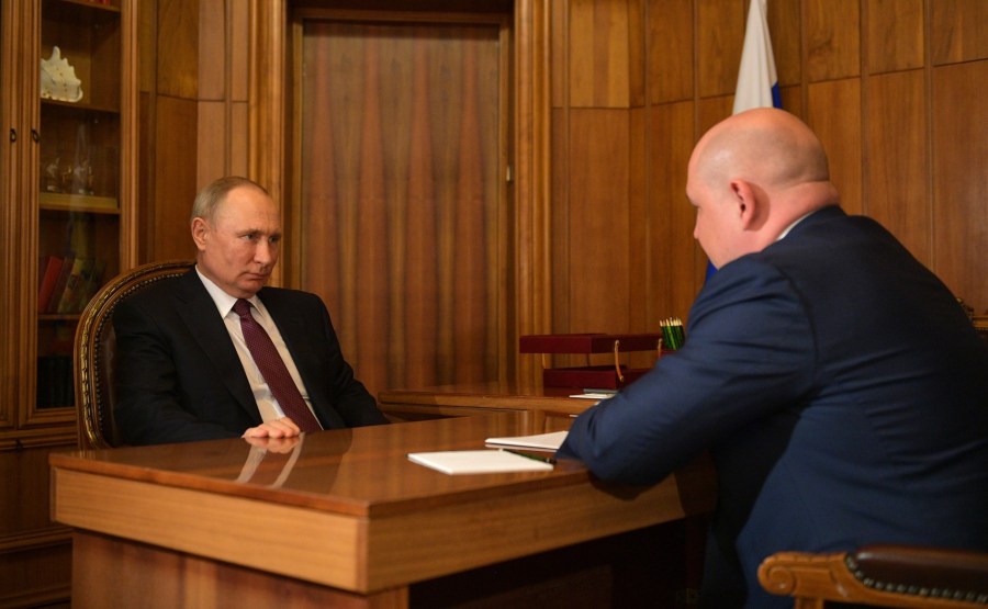 Meeting with Acting Governor of Sevastopol Mikhail Razvozhayev. 3 SUR 3 DveUHYM7SJ8Afg1WSUbOsO2WAcCnYDrN