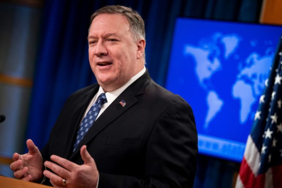 1296529-mike-pompeo-lors-d-une-conference-de-presse-a-washington-le-25-fevrier-2020