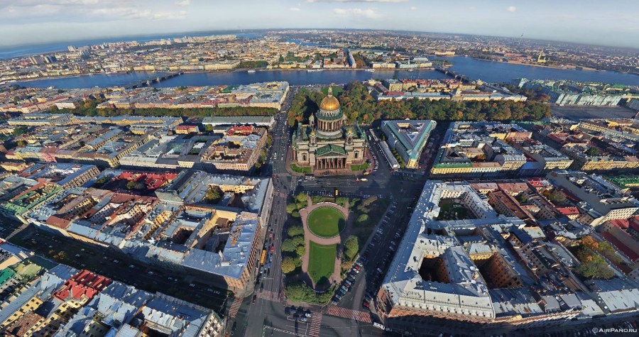 panorama_aerien_St_Petersbourg-7