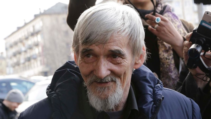 russe Iouri Dmitriev w1240-p16x9-2018-04-05t153838z_1381622108_up1ee4517gd7z_rtrmadp_3_russia-politics_1