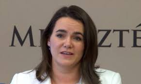 index La secrétaire d’État aux Affaires familiales, Katalin Novák