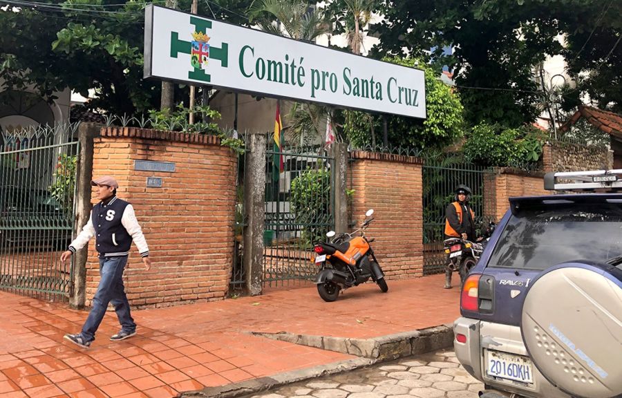 Photo Fabien Deglise Le Devoir Le Comité pro Santa Cruz, que préside Luis Fernando Camacho image