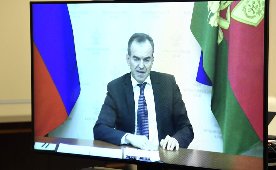 Réunion de travail PH 3 SUR 3 avec le gouverneur du territoire de Krasnodar Veniamin Kondratyev 21.05.2020 cby7XKDGci3A2QHt5GvLHUIKqYXTHKCn