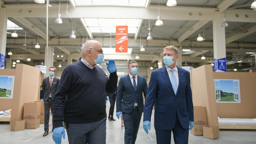 roumanie 2020.04.24-panopticon-iohannis-fb