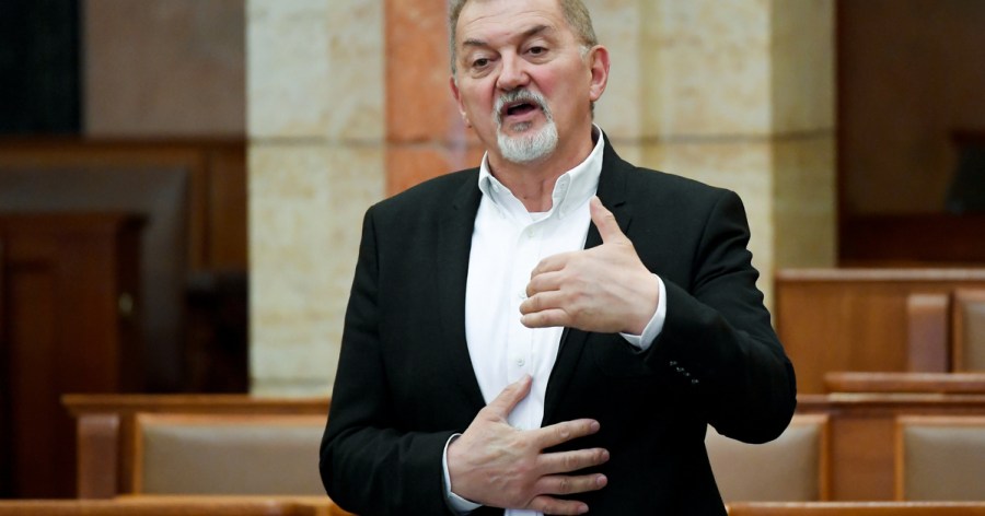 Ferenc Koncz 33797807_2588499_d61f14aec9776cde5df5c7c69335674f_wm