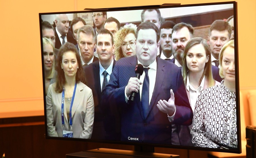 KREMLIN PH 2 X 4 DU 20.08.2020 Rencontre avec les diplômés du programme Management Personnel Pool (par visioconférence). odxEmRIvhPAebAu62VjA29NFeTOEcGgJ