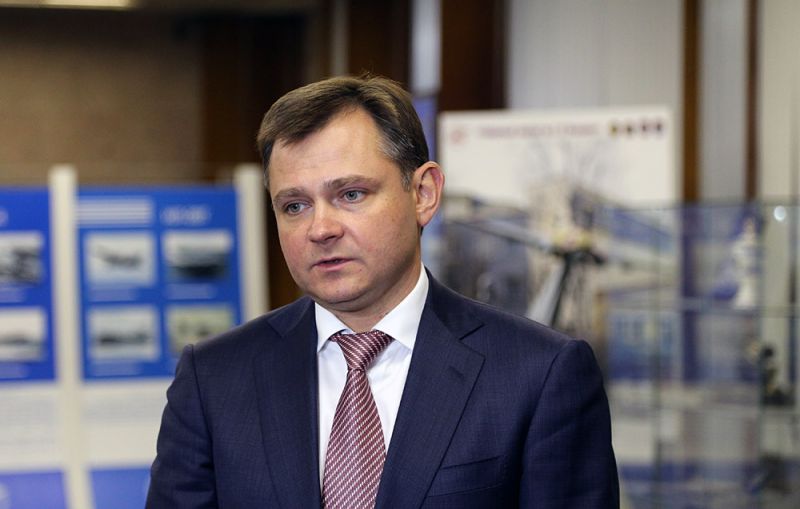 RUSSIE Yury Slyusar 886ac323b53a1169f818b9642631dccd