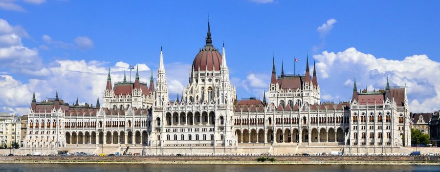 budapest-parlement-hongrois