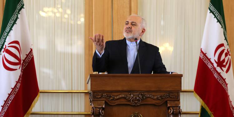 iran-rohani-rejette-la-demission-de-son-ministre-des-affaires-etrangeres-1329376