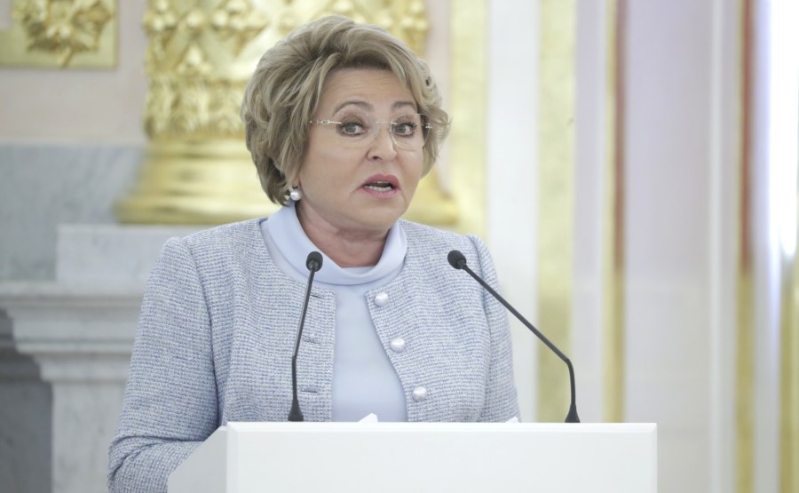 KREMLIN 8 X8 DU 23.09.2020 Lors de la réunion avec les sénateurs de la Fédération de Russie.Valentina Matviyenko a1a1dbaeHOZWs7SAAEMWOEeuy4IMG8EQ