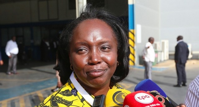 La Ministre angolaise de la Santé Silvia Lutucuta