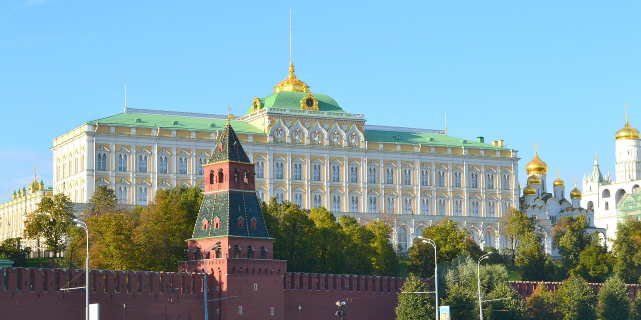 MOW-tous-au-kremlin-2_1-1280x640