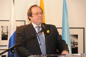 RUSSIE M. Alexander V.Boldyrev Вилыч_2.jpg.300x400_q100