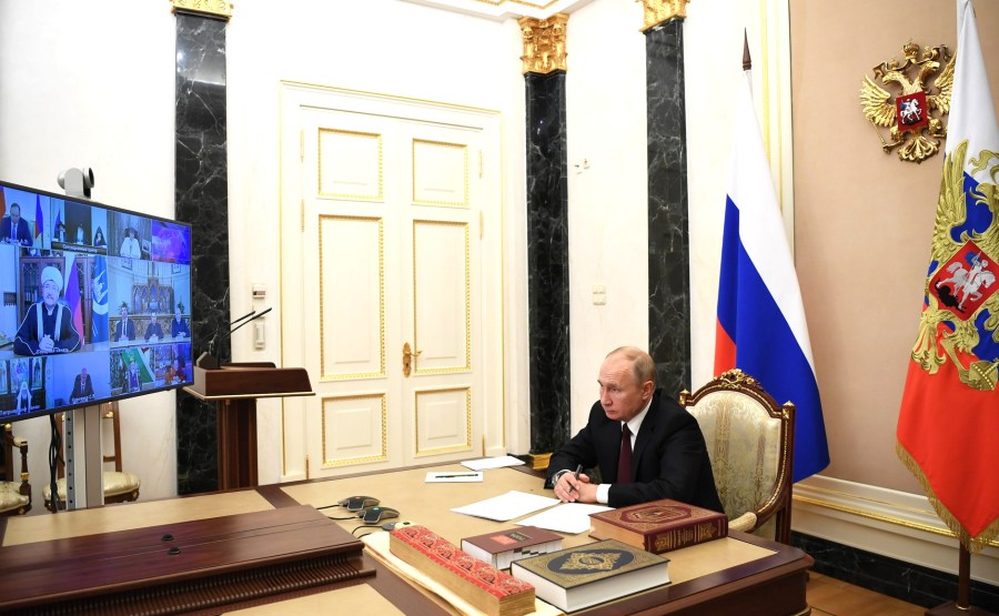 KREMLIN RELIGION 2 SUR 7 Rencontre avec des représentants d'associations religieuses - 4 novembre 2020