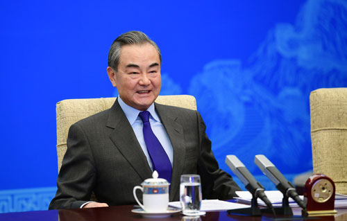 CHINE 1 Entretien par liaison vidéo entre Wang Yi et l'Asia Society des États-Unis du 18.12.2020