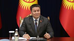 le président par intérim du Kirghizistan Talant Mamytov