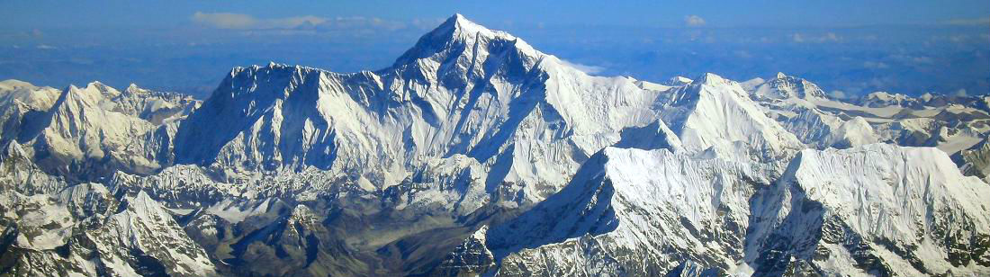 mont Qomolangma était de 8848,86 mètres.