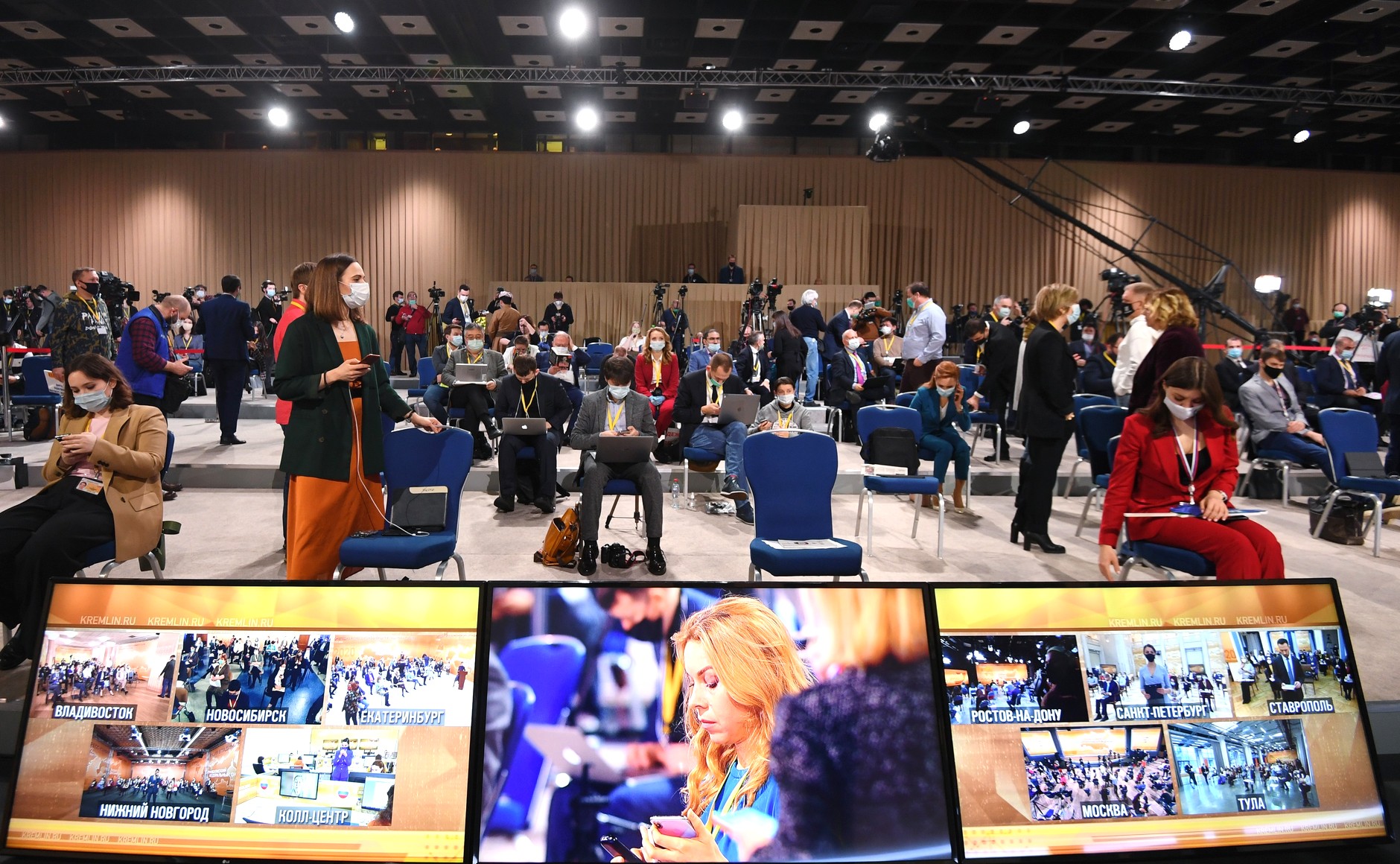 RUSSIE 17.12.2020.CONFERENCE 4 XX 66 Avant le début de la conférence de presse annuelle de Vladimir Poutine.