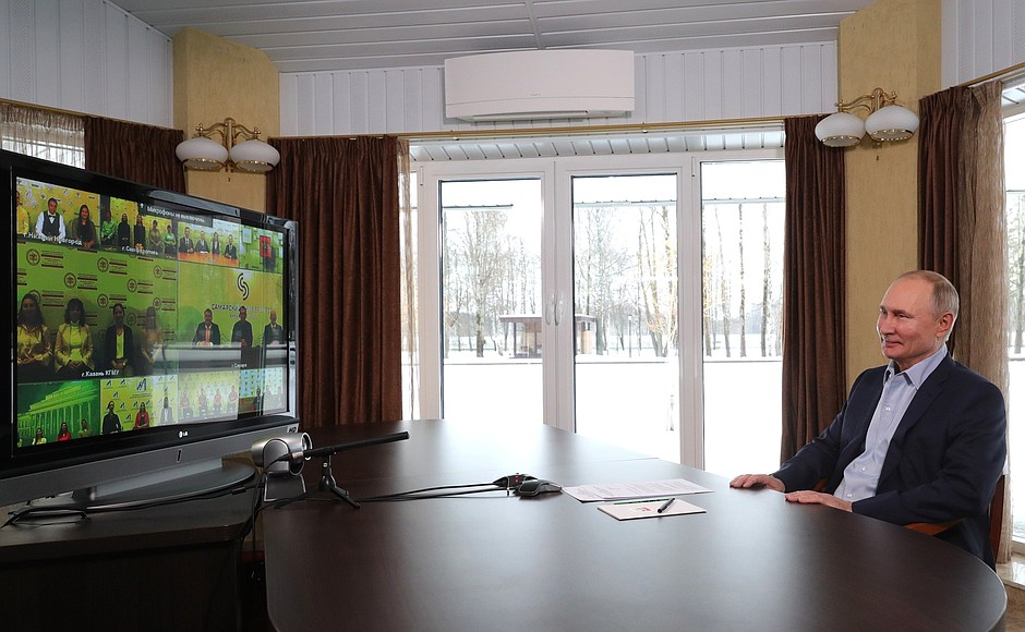 KREMLIN Rencontre 25 PH 3 XX 5 avec des étudiants universitaires pour marquer la journée des étudiants russes 25 janvier 2021