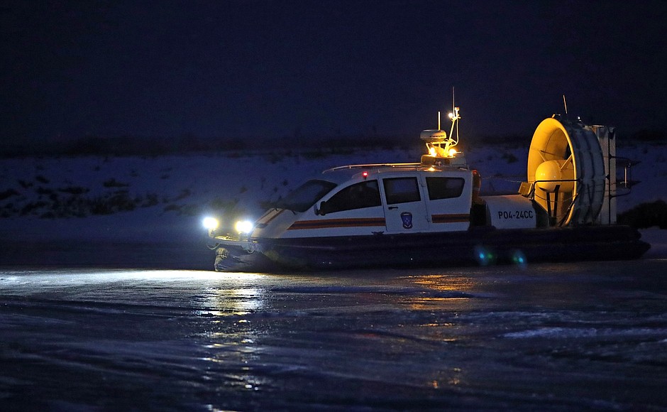 RUSSIE 04 SUR 13 - Salutations de Noël du 07.01.2021