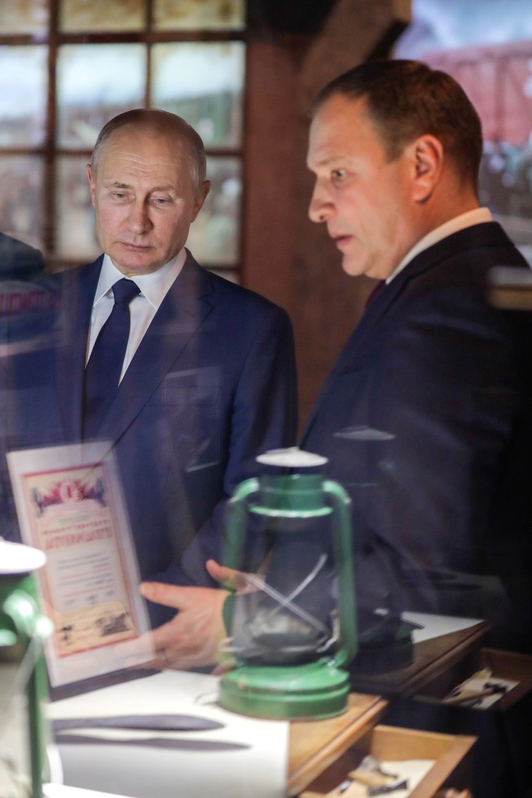 RUSSIE 8 SUR 24 Visite du musée de la victoire - 27 janvier 2021