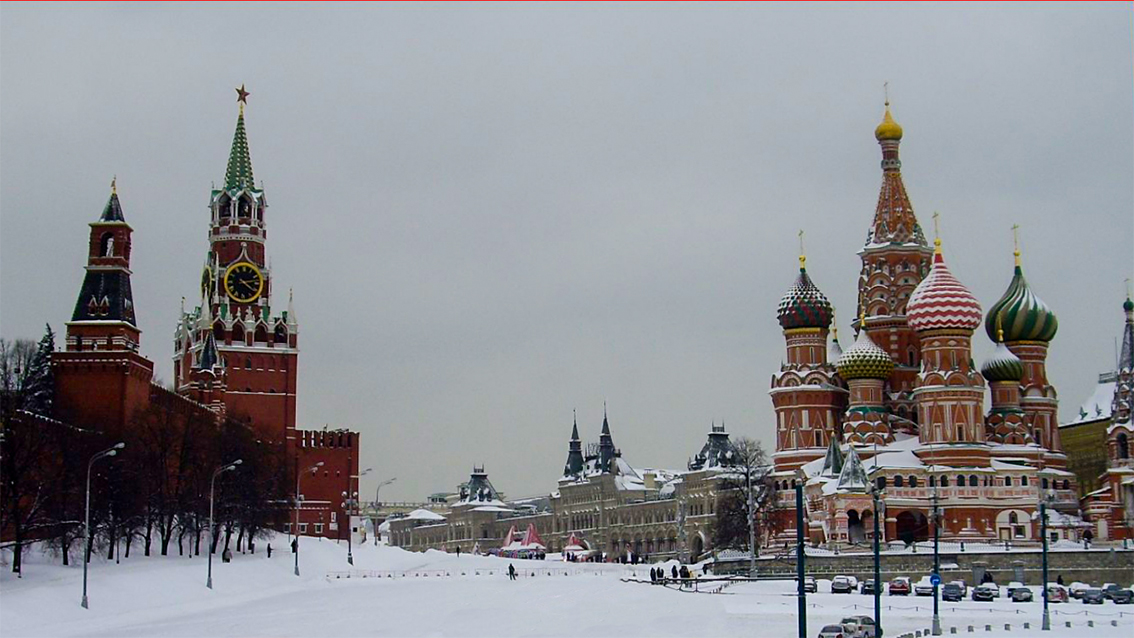 Saint-Basile-le-Bienheureux de Moscou sous la neige_6