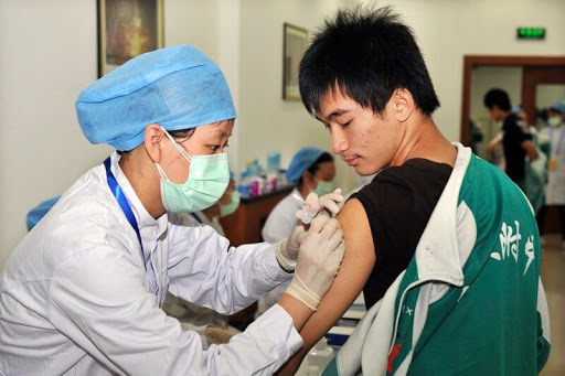 en Chine la vaccination a déjà commencé