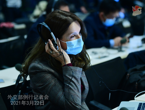 CHINE HUA PH 5 Conférence de presse du 22 mars 2021 tenue par la porte-parole du Ministère des Affaires étrangères Hua Chunying